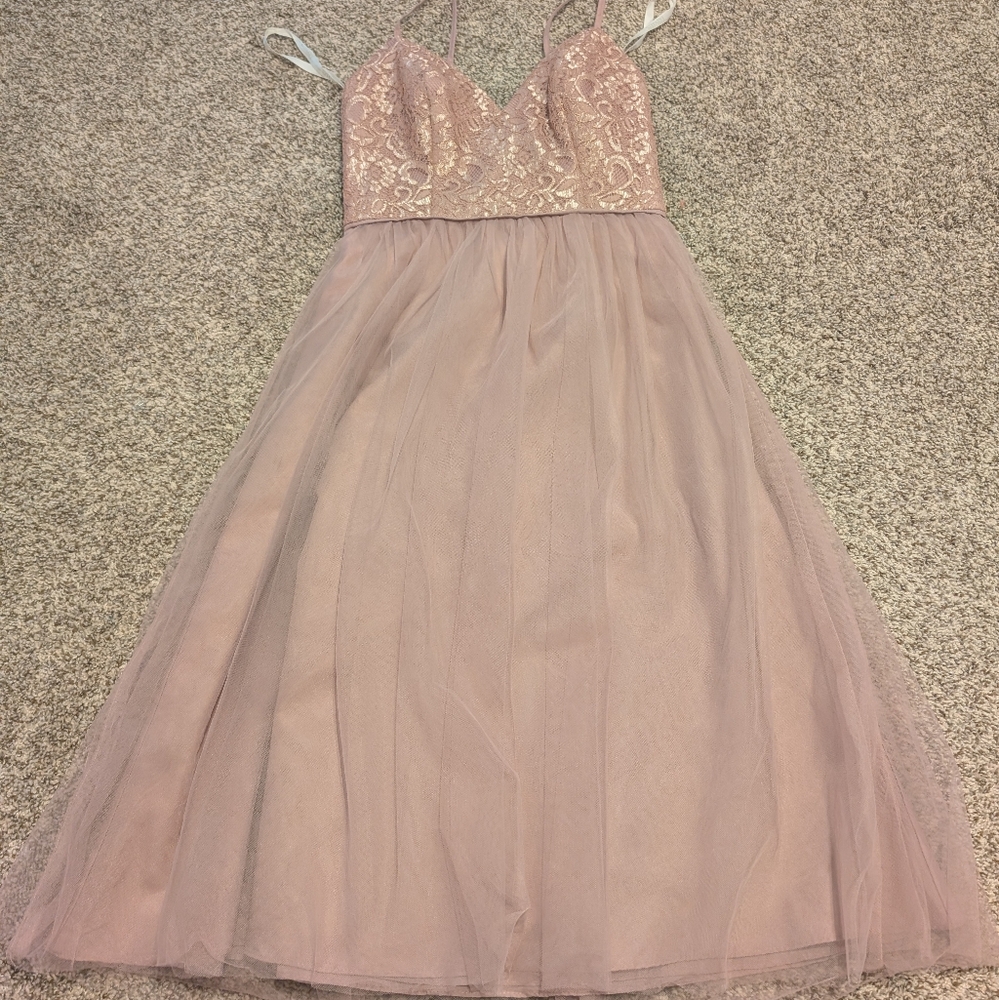 David's Bridal Dress size 4